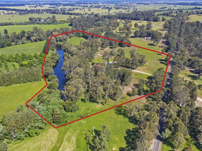 Lifestyle property on the Avon