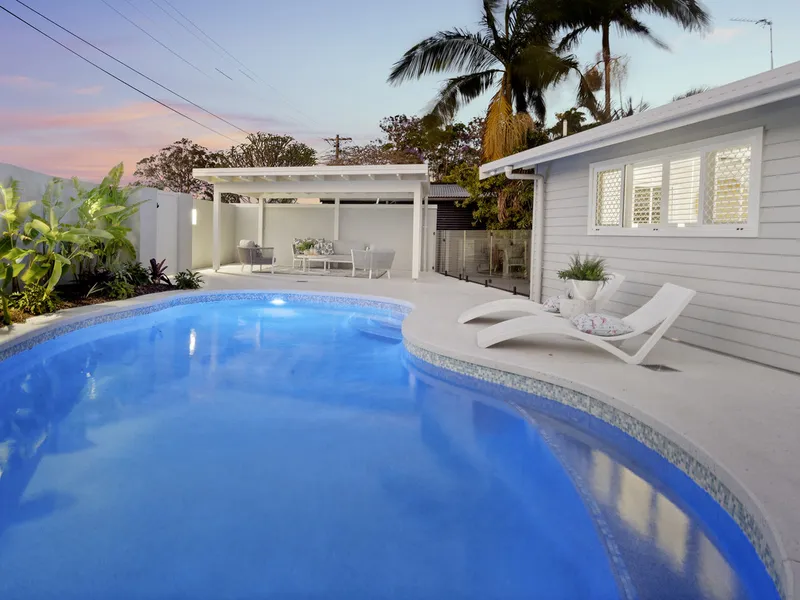 Privacy, Proximity & Dual Living At Its Finest