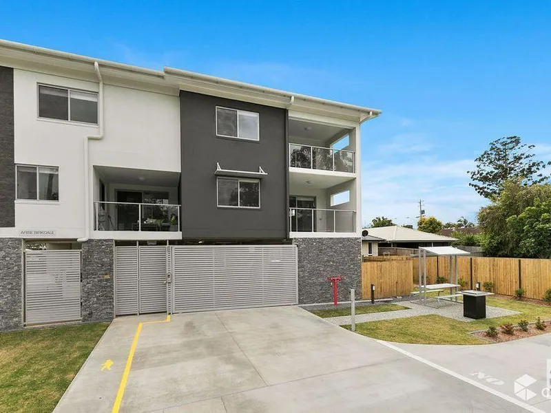 2 Bed, 2 Bath Cozy Home