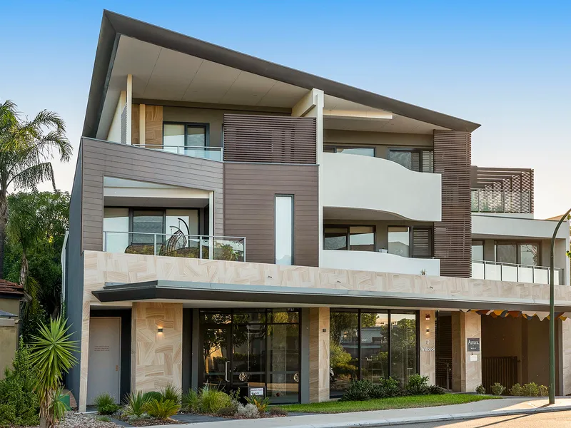 3 bedroom Brand New apartment for rent