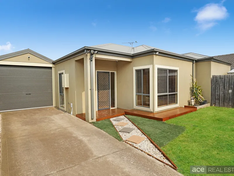 STYLISH, SPACIOUS AND IMMACULATE!