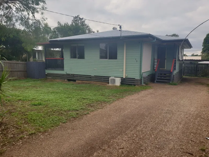 3 BEDROOM FAMILY HOME WITH LARGE YARD