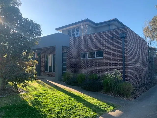 Modern, Stylish and Well Located Townhouse