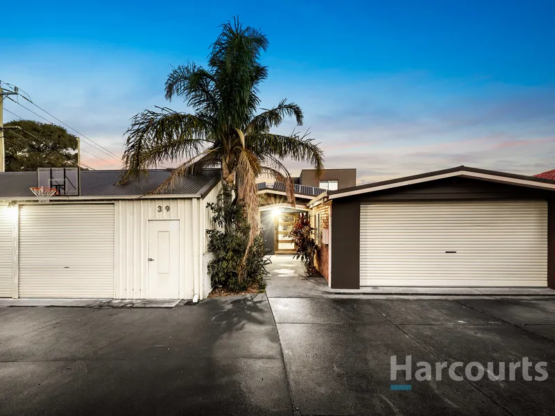 An exceptional entertainer with dazzling style