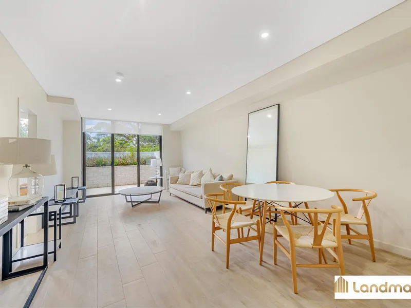 GROUND FLOOR APARTMENT WITH PARKING & STORAGE