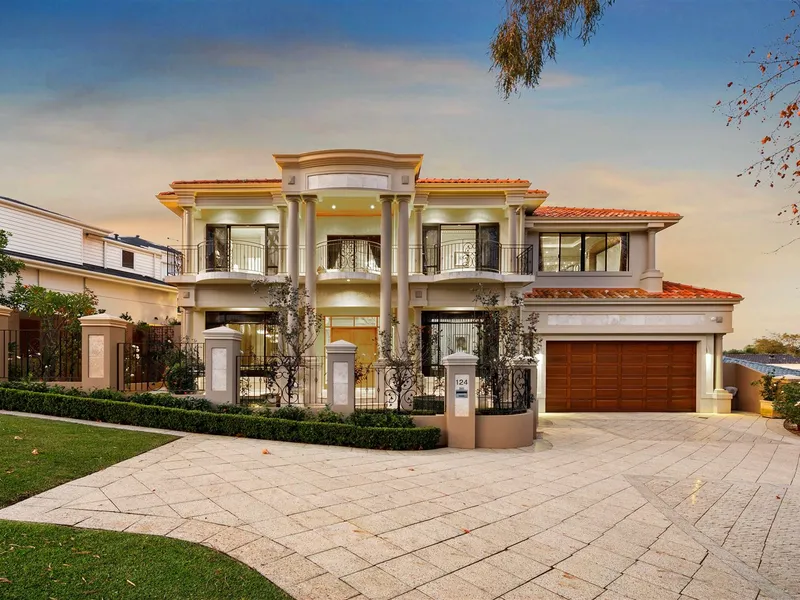 Sheer Luxury & Grandeur
