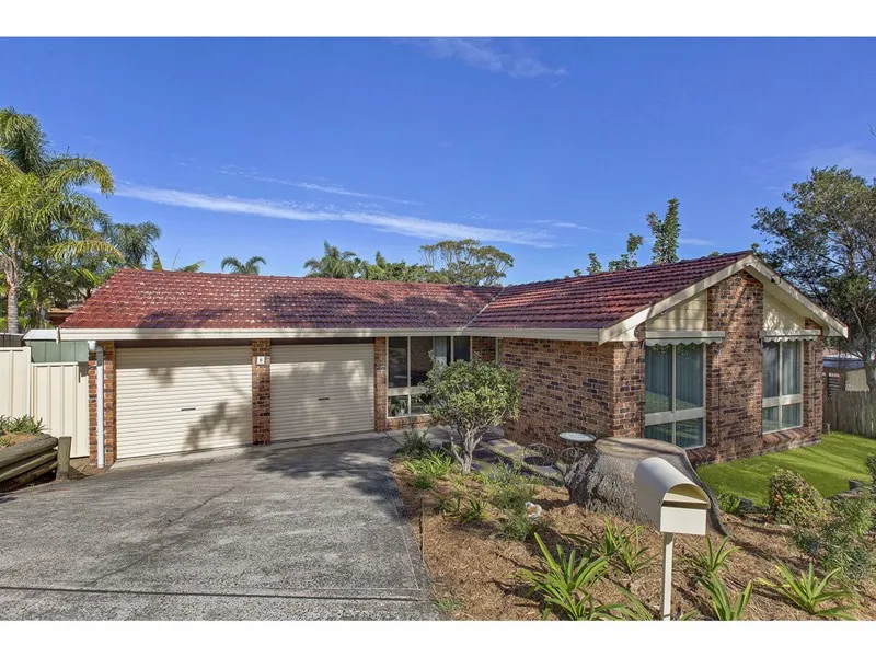 Great family home with swimming pool