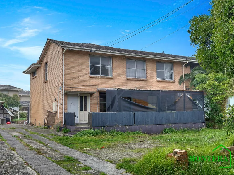 🏡 Spacious 5-Bedroom Double Storey Rental Property in Charming Dallas, Melbourne! 🌳