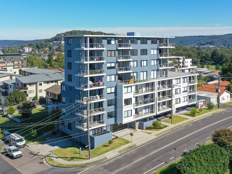 Two-Bedroom Apartment & Convenient Location