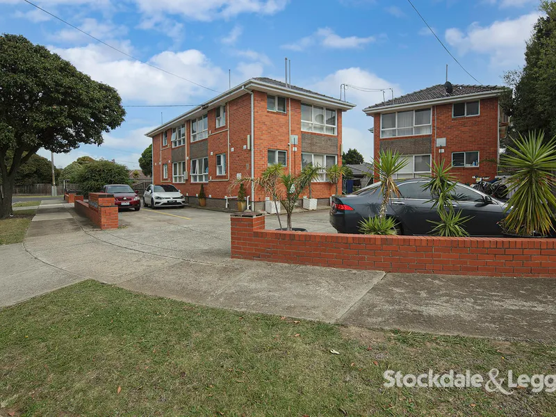 AFFORDABLE INVESTMENT OR COMFORTABLE HOME