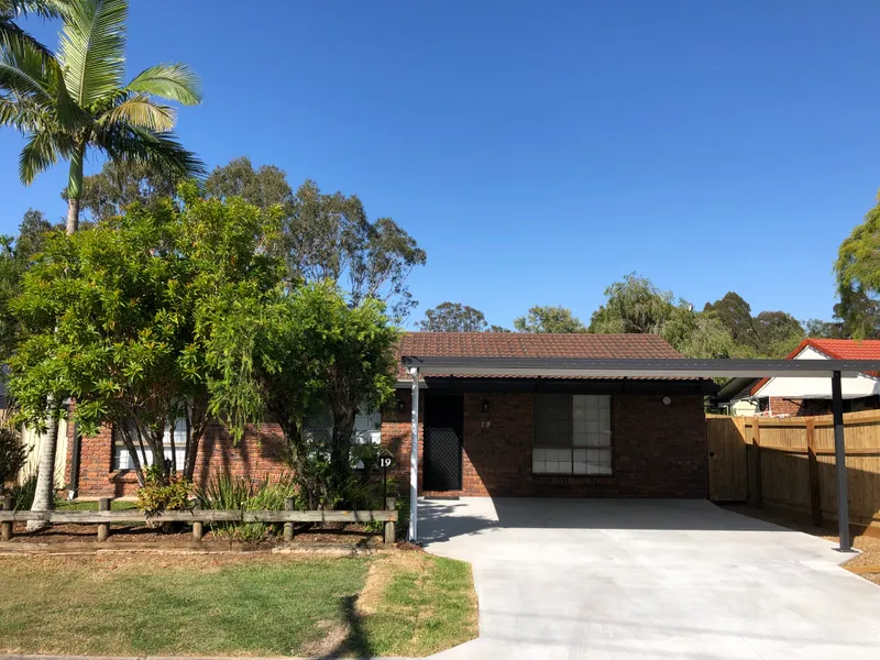 Pool and Air Conditioning ready for Summer!