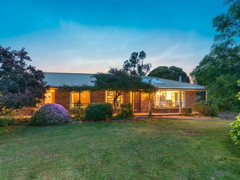 A cottage-style humble abode