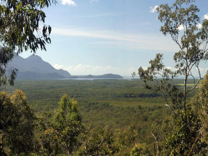 VIEWS OVER HERBERT VALLEY & HINCHINBROOK CHANNEL !