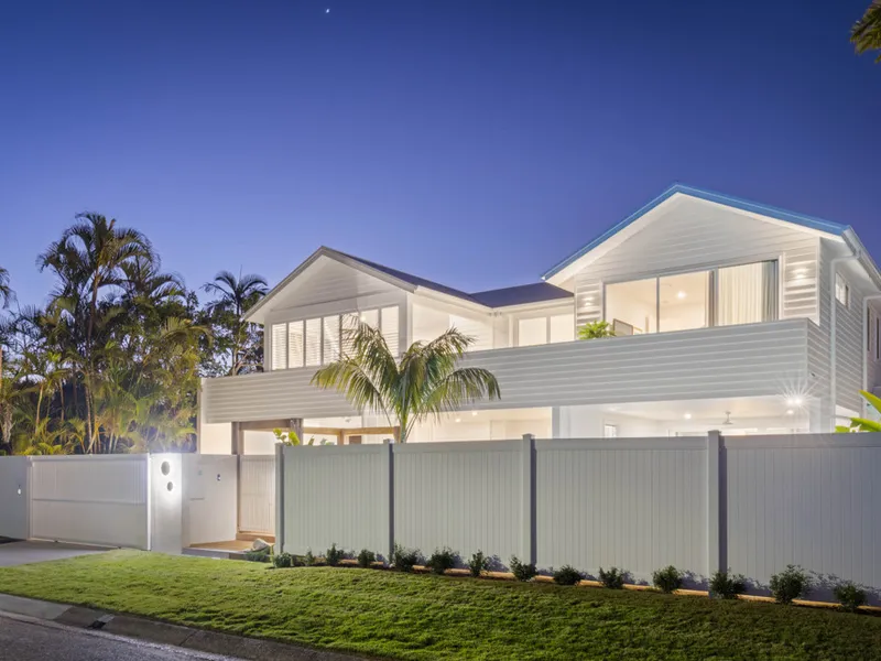 Noosa Sound, Beach House