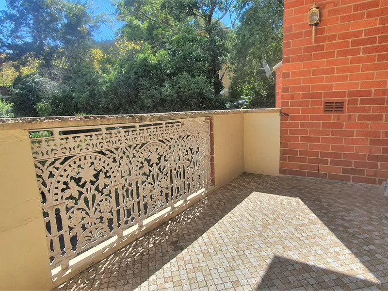 2 Bedroom Unit, Large Two Car Garage, Just Painted