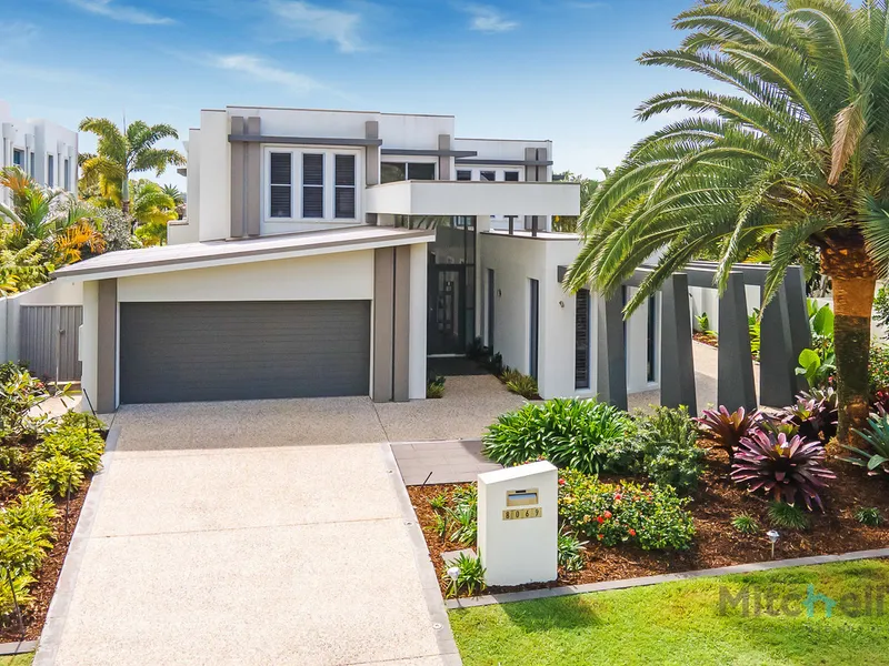 Custom Built North Facing Waterfront Luxury