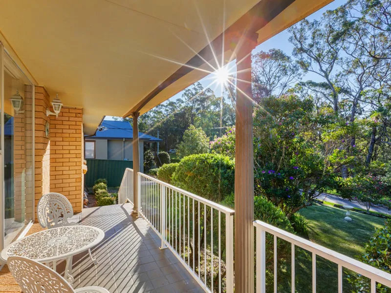 Seize the Moment: Spectacular Family Home on Exclusive Thomson Avenue.