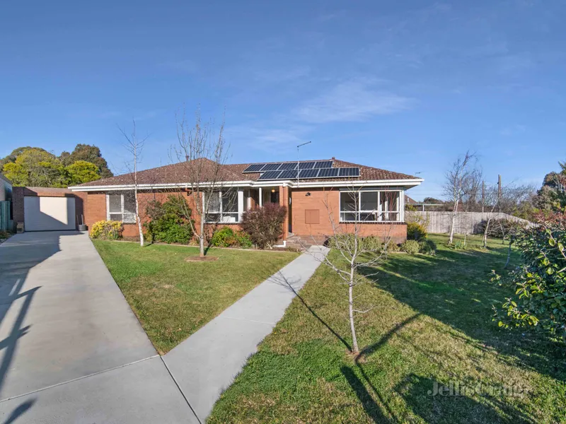 Neat & Tidy Three Bedroom Home