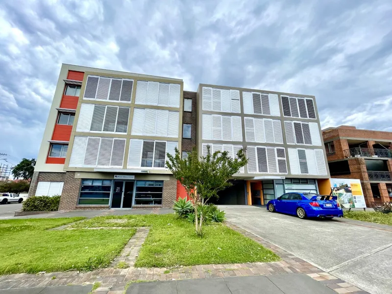 Ultra Modern 2 Bedroom Apartment