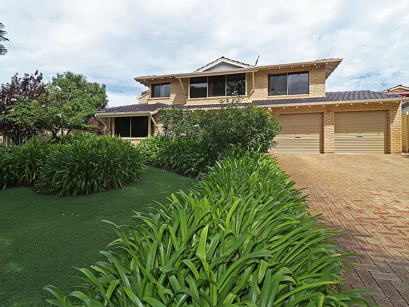 LOCATION PERFECT FAMILY HOME