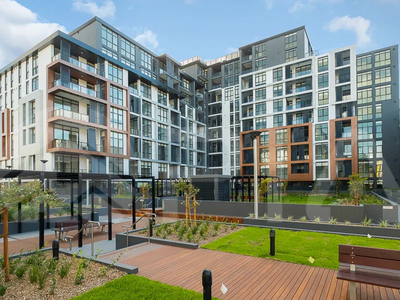 Vibrant Waterside Oasis at Shepherds Bay 16 Constitution Road
