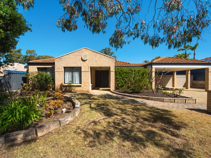 QUALITY HOME ON A 704sqm BLOCK IN SETTLERS HILLS