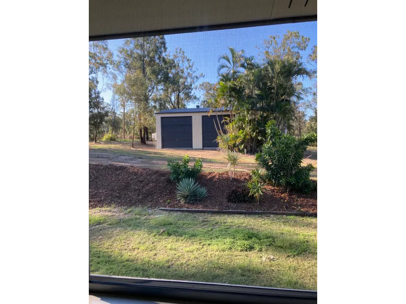 4 Bedroom Home with Large 3 Bay Shed