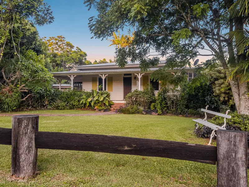 Hinterland Lifestyle Opportunity