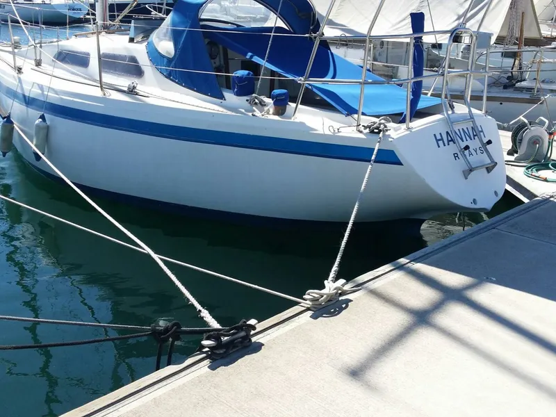 BERTH FOR SALE IN PRESTIGIOUS CLUB ENVIRONMENT