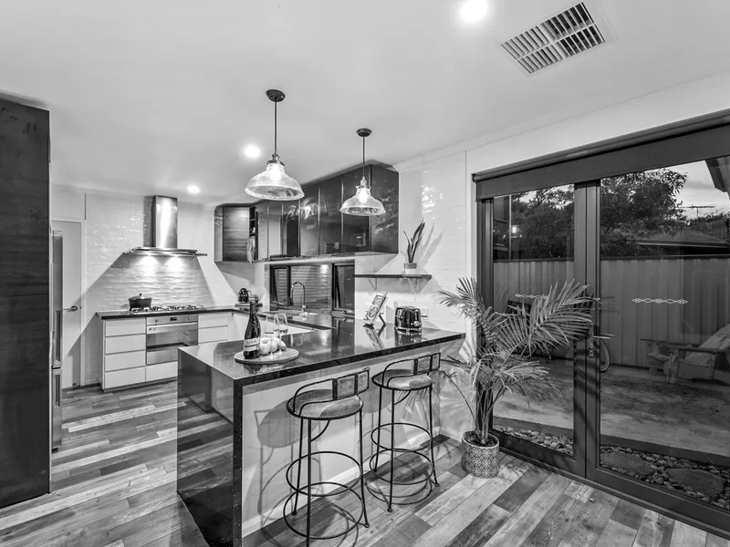 Vibrant & Dynamic yet Peaceful