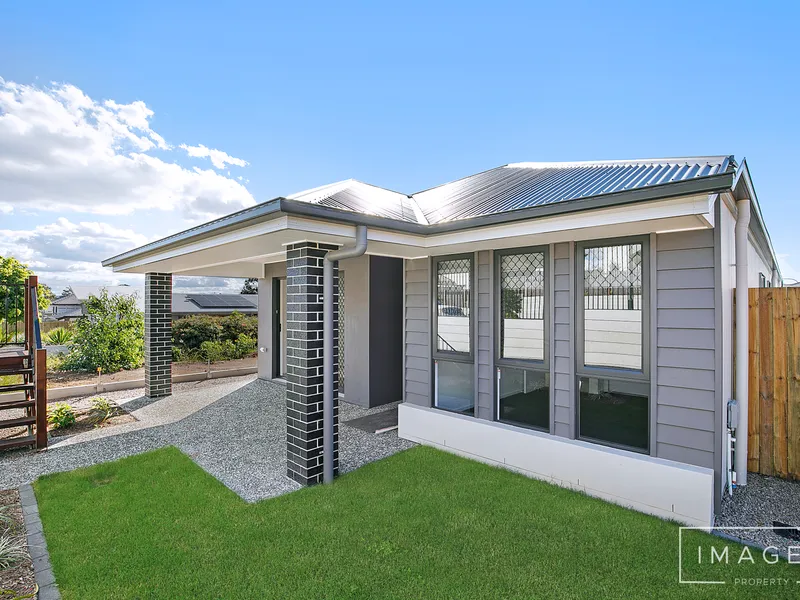 BRAND NEW 4 BEDROOM HOME IN IDEAL LOCATION!!