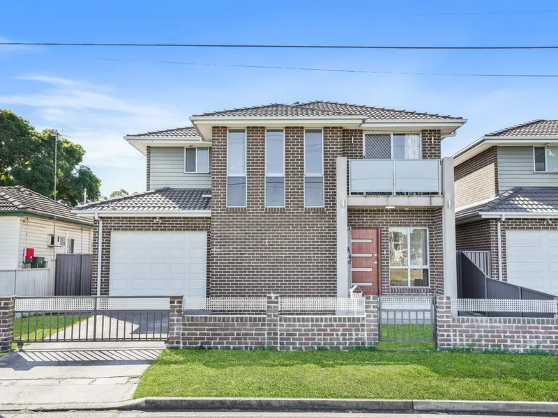 Freestanding Brick Residence in Convenient Lifestyle Location