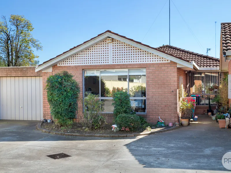 Perfect Position On Gregory Street, Lake Wendouree 