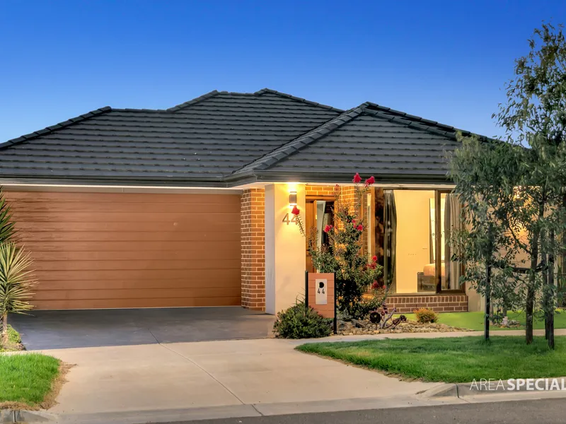 Listed AS - East facing family home in Harpley Estate !