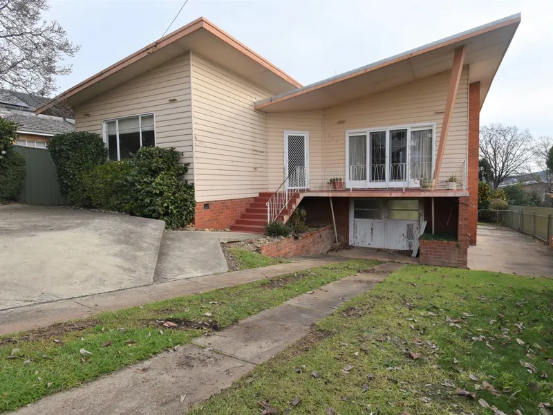 East Albury Location - 6 month lease only