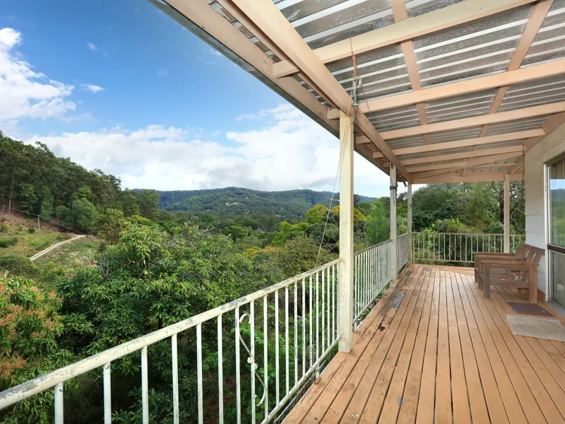 Make Your Own Footprint on Mudgeeraba Acreage
