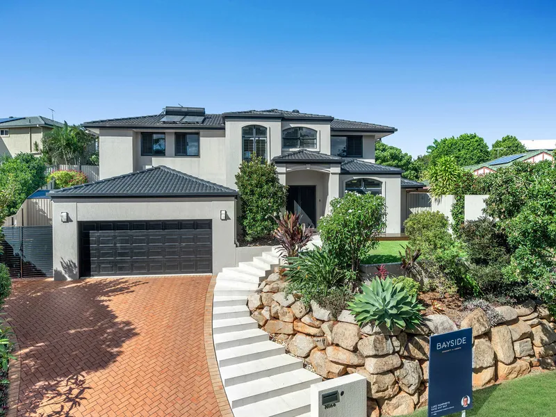 Opulent Family Haven in a Bushland Cul-de-sac