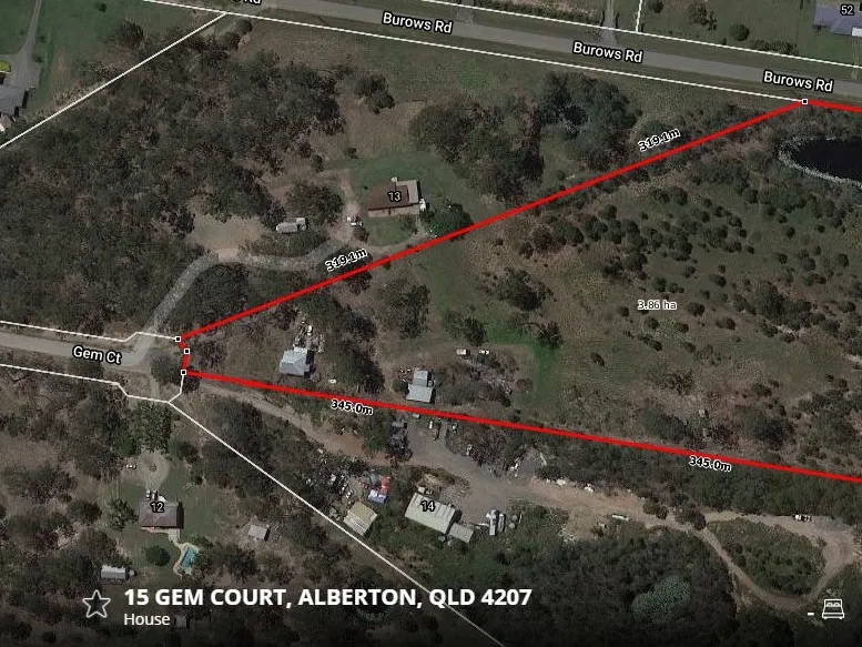 Two street frontage 3.86 hectares with dam