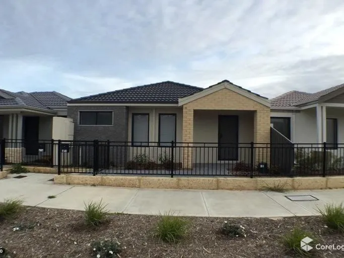 Family Home in Hammond Park - Book your viewing today!