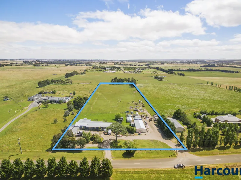 An Entertainers Dream With Plenty Of Shedding - Approx. 6.1 Acres
