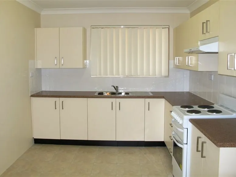 RECENTLY UPDATED 3 BEDROOM UNIT