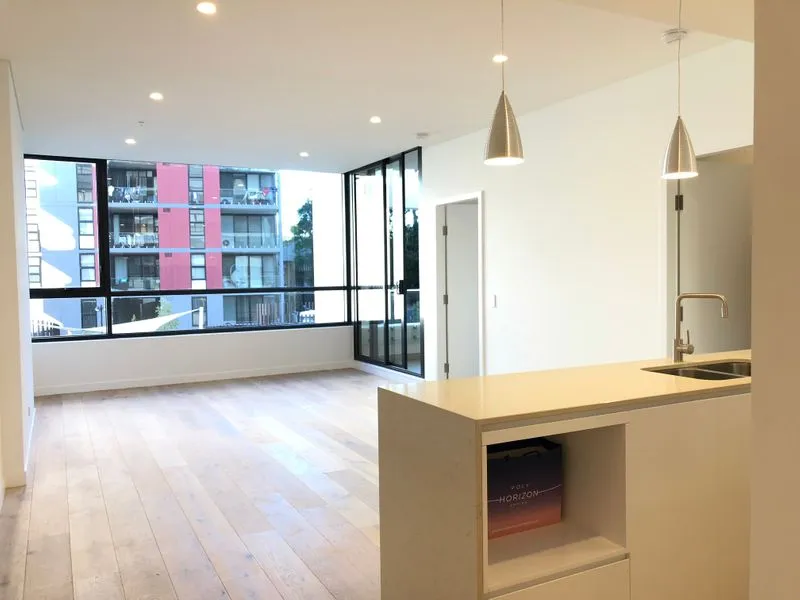 Just renovated 2 bedroom 2 bathroom Apartment For Lease