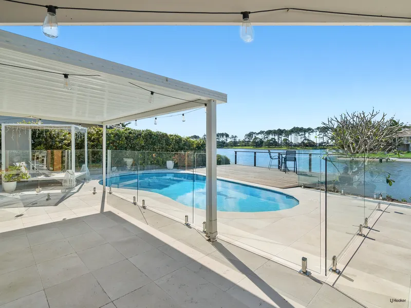 SPACIOUS FURNISHED WATERFRONT HOME WITH POOL