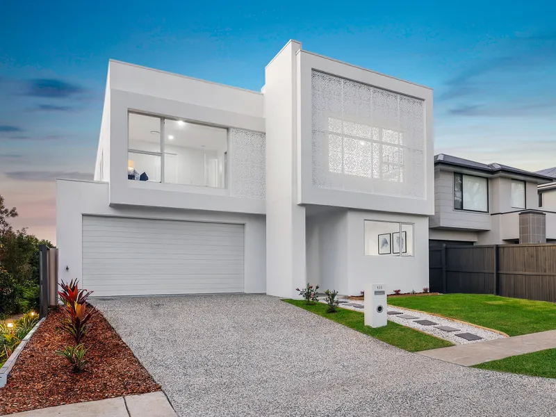 Lifestyle living at its finest in Carina