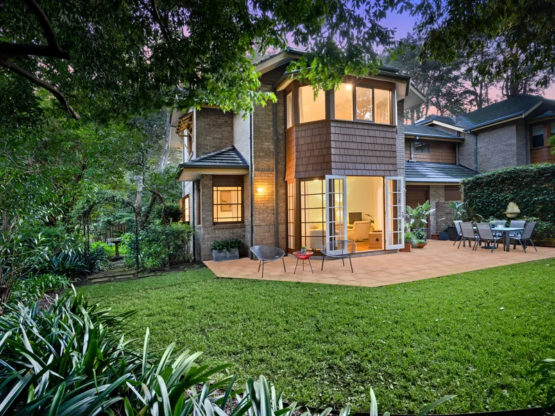 One of a kind, superb townhouse in a brilliant location