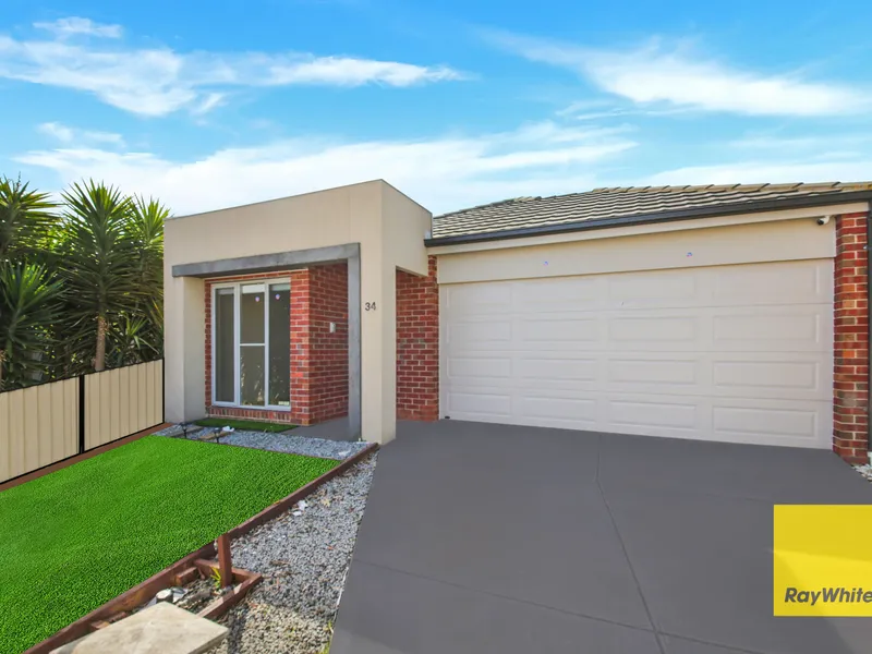 Elegant Home with Premium Features Perfectly Positioned in Tarneit!