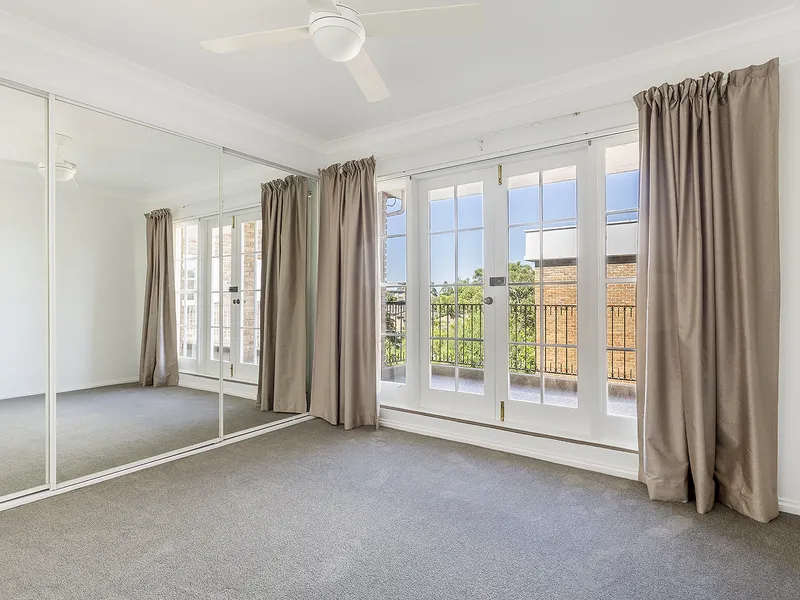 Freshly Renovated Two Bedroom Apartment with Spacious Balcony and Lock Up Garage...