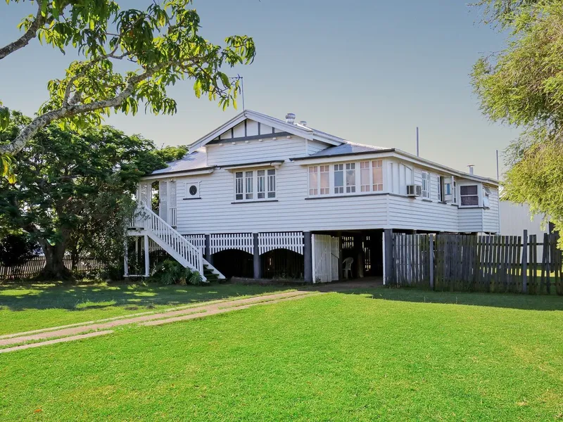 Remove, Renovate Or Rent - A Bargain To Be Had!