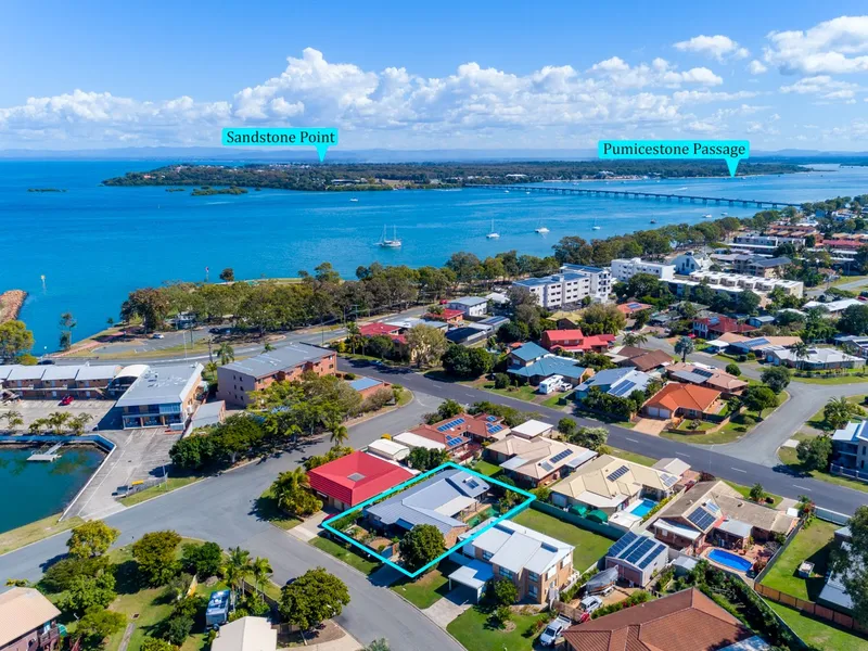 IMMACULATELY RENOVATED HOME IN THE MOST EXCLUSIVE LOCATION