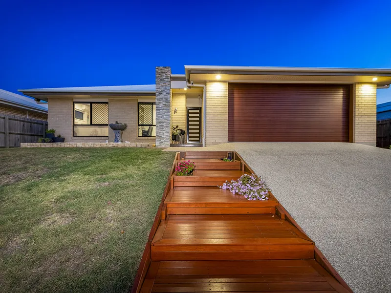 BEAUTIFUL HOME IN BELLE EDEN ESTATE